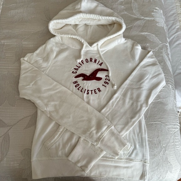 Abercrombie & Fitch Sweatshirt Size XS - Picture 1 of 2